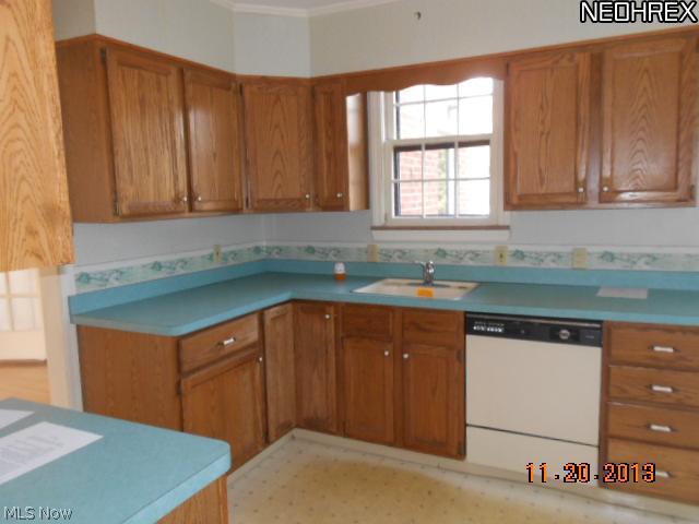 3945 Northampton Road Cleveland Heights, OH 44121 - Photo 7 of 21