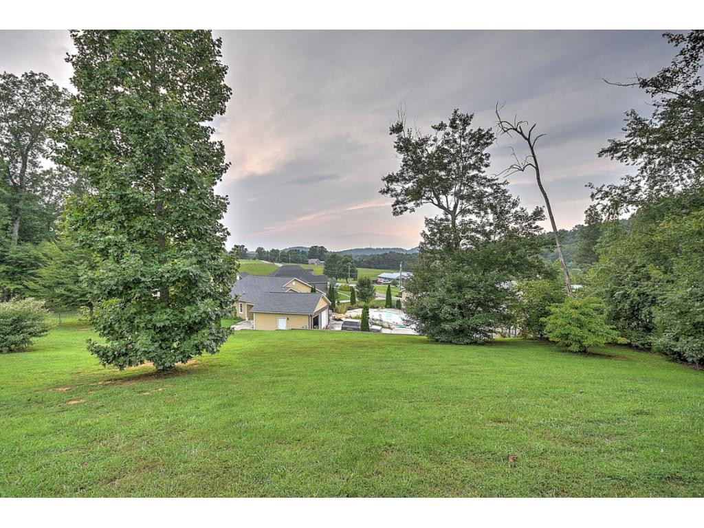 111 Gray Road Jonesborough, TN 37659 - Photo 27 of 34 Photo 27