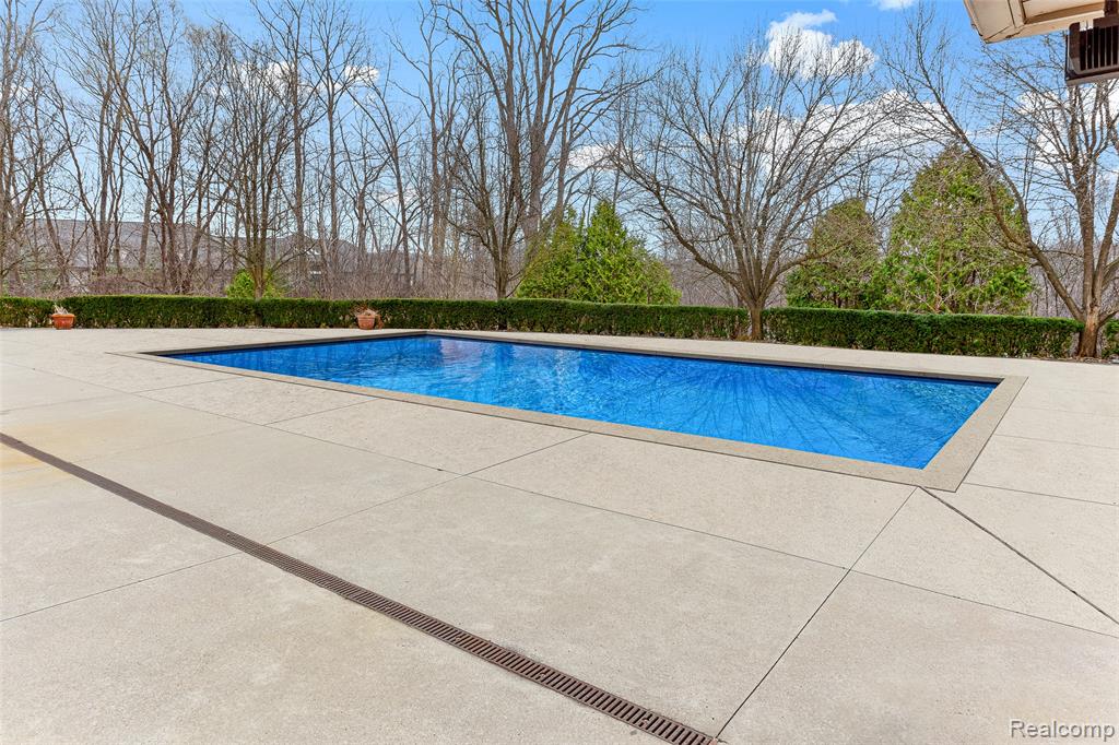 3553 Oakmonte Boulevard Rochester, MI 48306 - Photo 39 of 42 Gallery Image 39