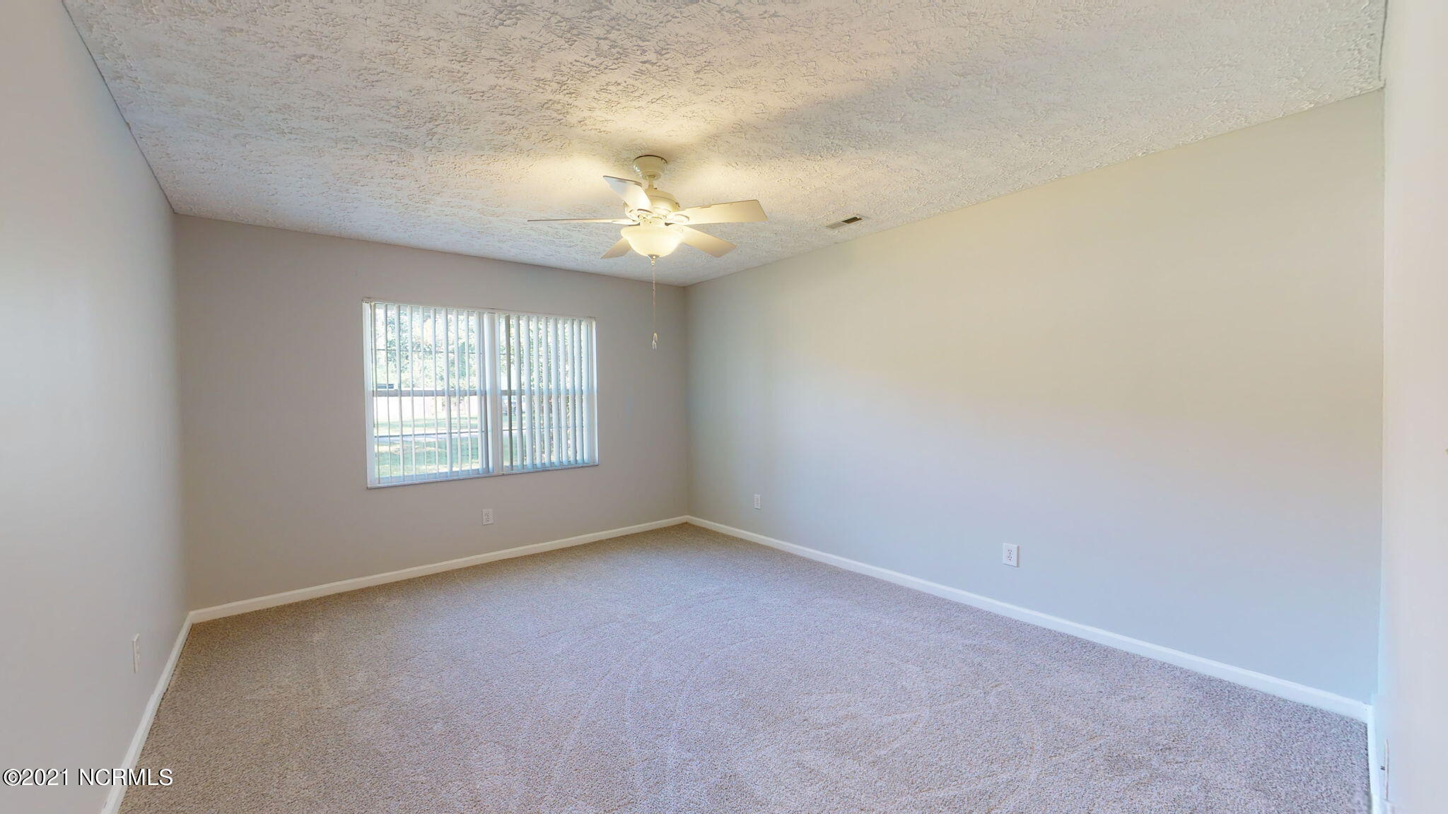 805 Fields Road New Bern, NC 28560 - Photo 23 of 44 43-web-or-mls-805-Fields-Rd-New-Bern-NC-