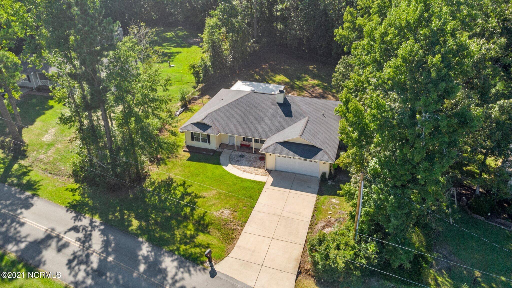 805 Fields Road New Bern, NC 28560 - Photo 39 of 44 12-web-or-mls-DJI_0042