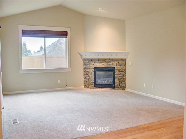 1622 170th Place Southeast Bothell, WA 98012 - Photo 6 of 17 Gallery Image 6