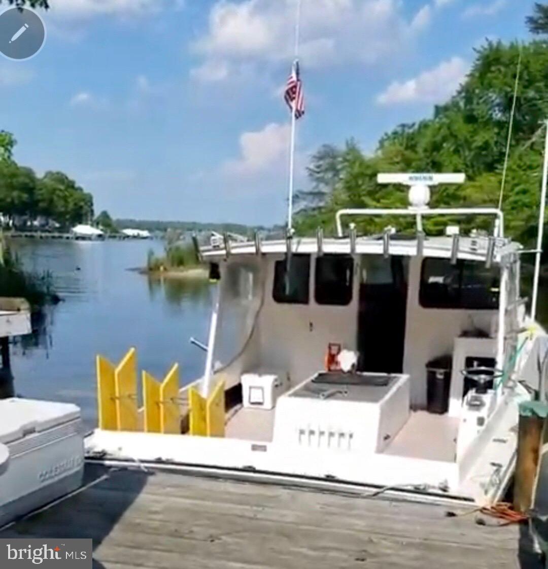 505 Edgewater Road Pasadena, MD 21122 - Photo 50 of 50 Boat previously kept in slip.