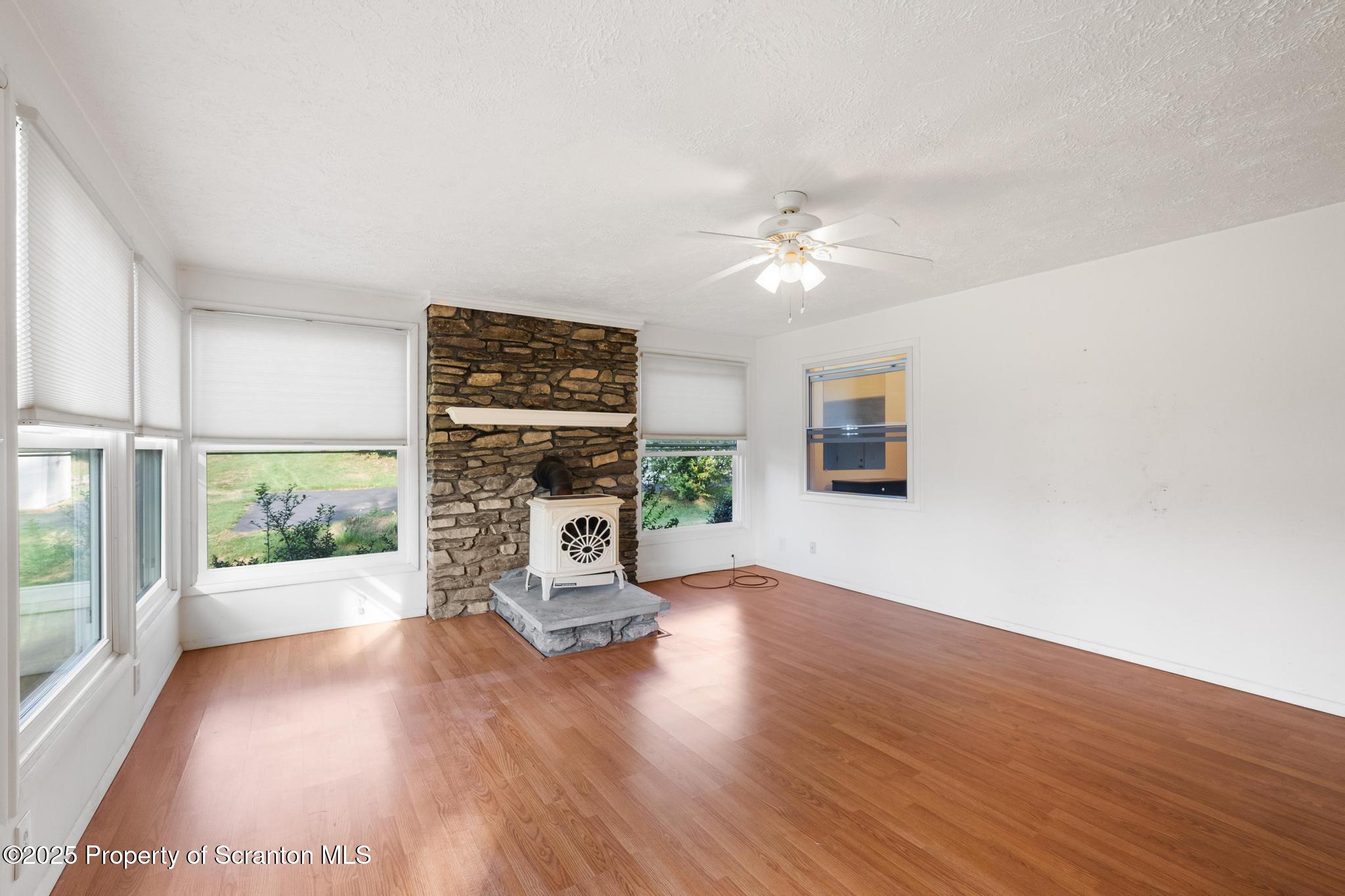 119 Leach Hill Road Clarks Summit, PA 18411 - Photo 21 of 48 DSC_1281-2