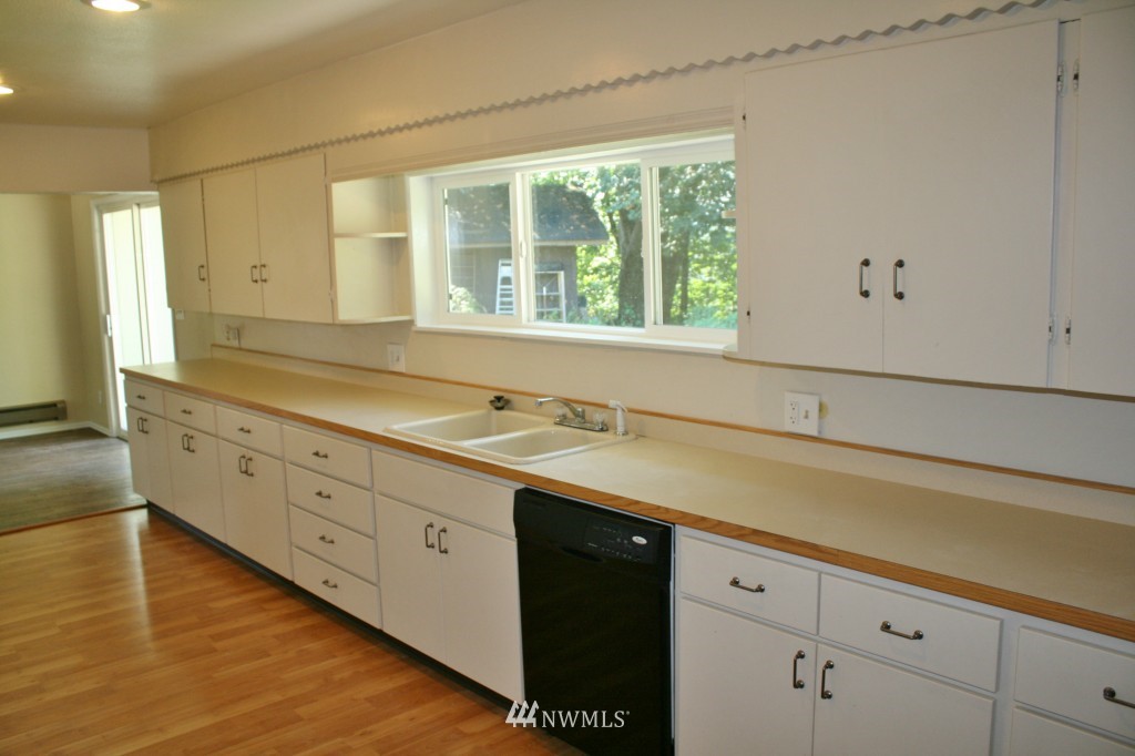 23204 Jordan Road Arlington, WA 98223 - Photo 4 of 19 Gallery Image 4