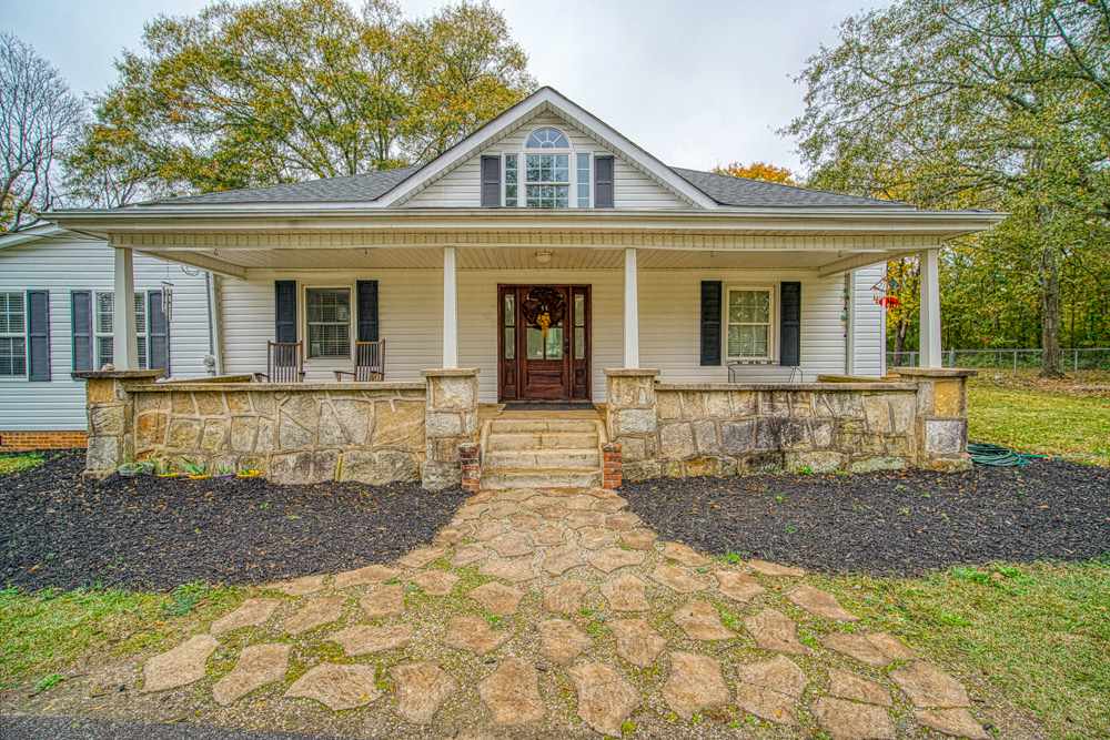 318 Hillside Church Road Fountain Inn, SC 29644 - Photo 1 of 36 Gallery Image 1