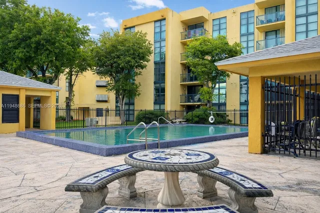 $2,000 | 11800 Southwest 18th Street, Unit 5144, Miami, FL 33175