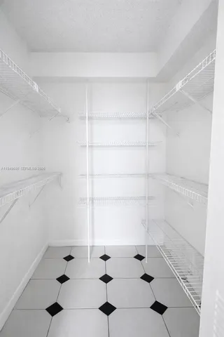 $2,000 | 11800 Southwest 18th Street, Unit 5144, Miami, FL 33175