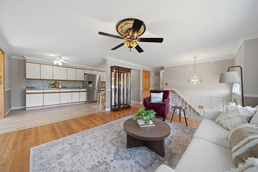 55 Burnham Road Billerica, MA 01862 - Photo 7 of 31