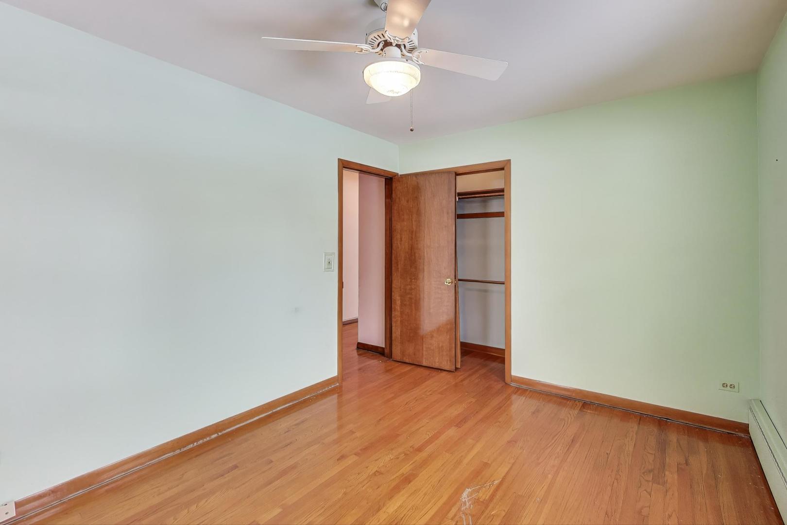 9032 30th Street Brookfield, IL 60513 - Photo 13 of 34 Gallery Image 13