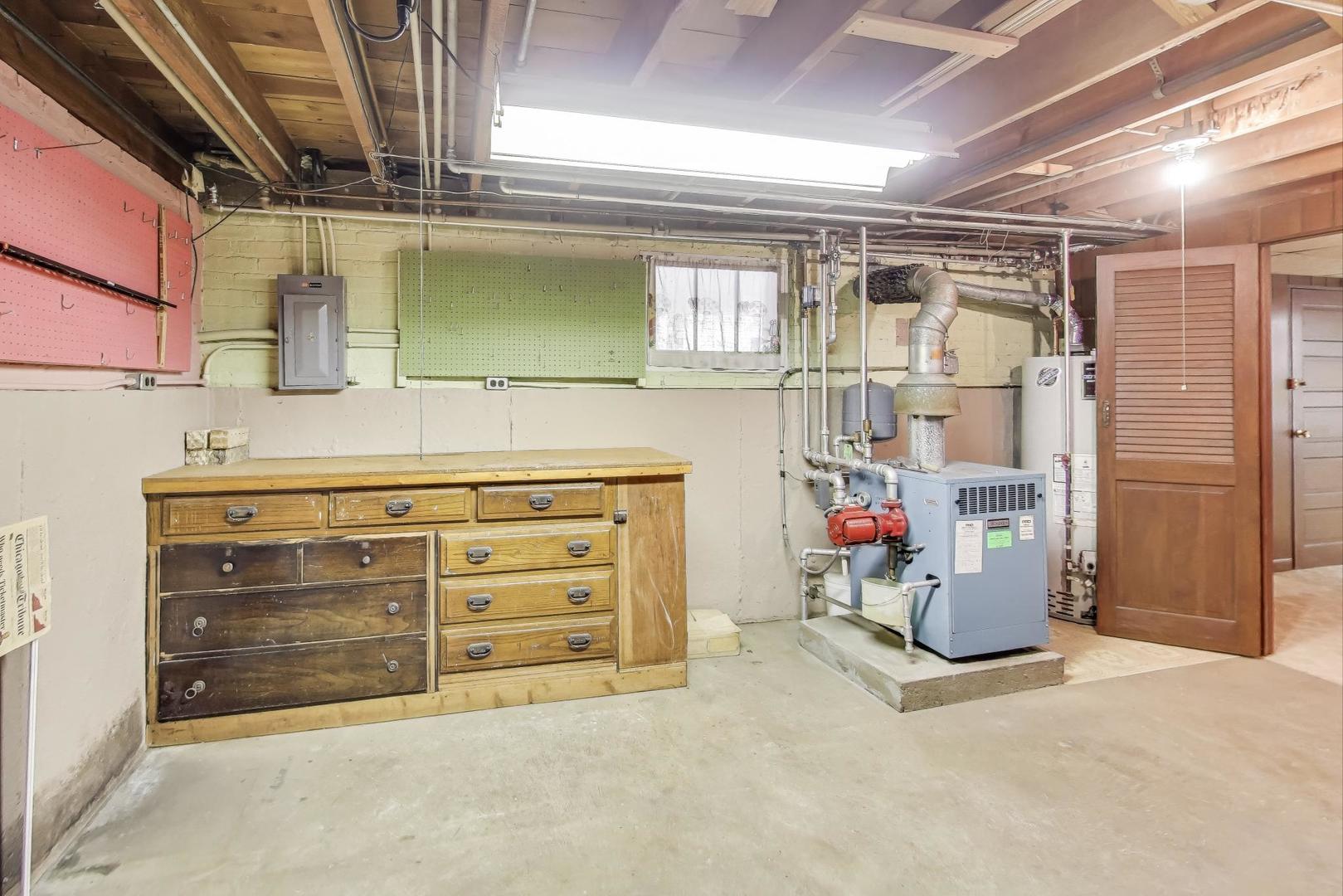 9032 30th Street Brookfield, IL 60513 - Photo 25 of 34 Gallery Image 25