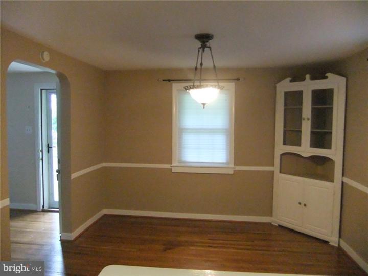 227 Sandy Bank Road Media, PA 19063 - Photo 5 of 25