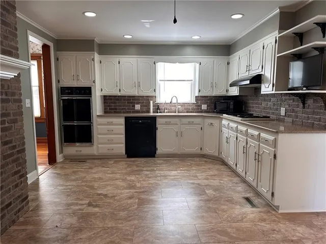 $275,000 | 1701 Main Street, Lexington, MO 64067