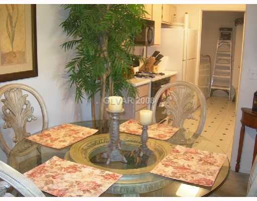 7885 West Flamingo Road, Unit 2012 Las Vegas, NV 89147 - Photo 7 of 12 Dining Room.