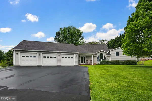 $750,000 | 6 Faith Court, Damascus, MD 20872