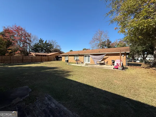 $195,000 | 208 Pellimore Drive, Warner Robins, GA 31093