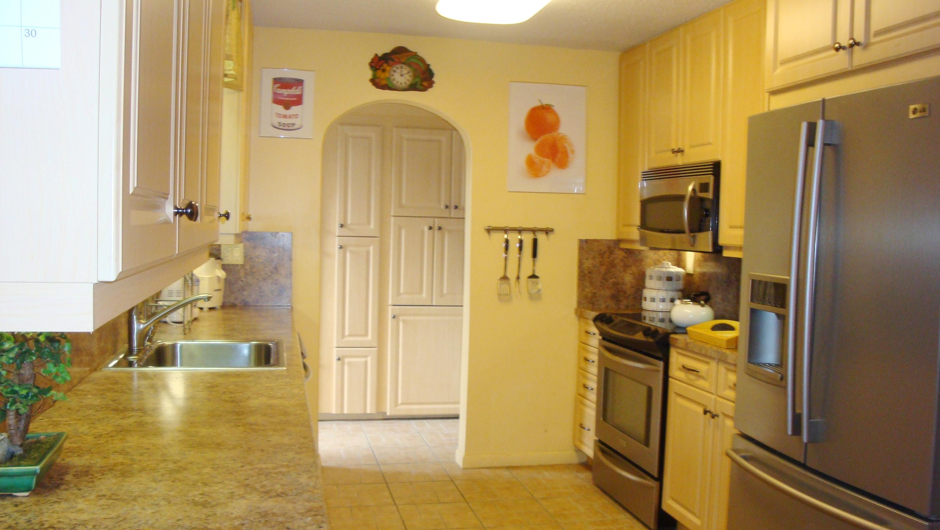 201 Newcastle Street Boca Raton, FL 33487 - Photo 2 of 35 Stainless Steel Appliances!