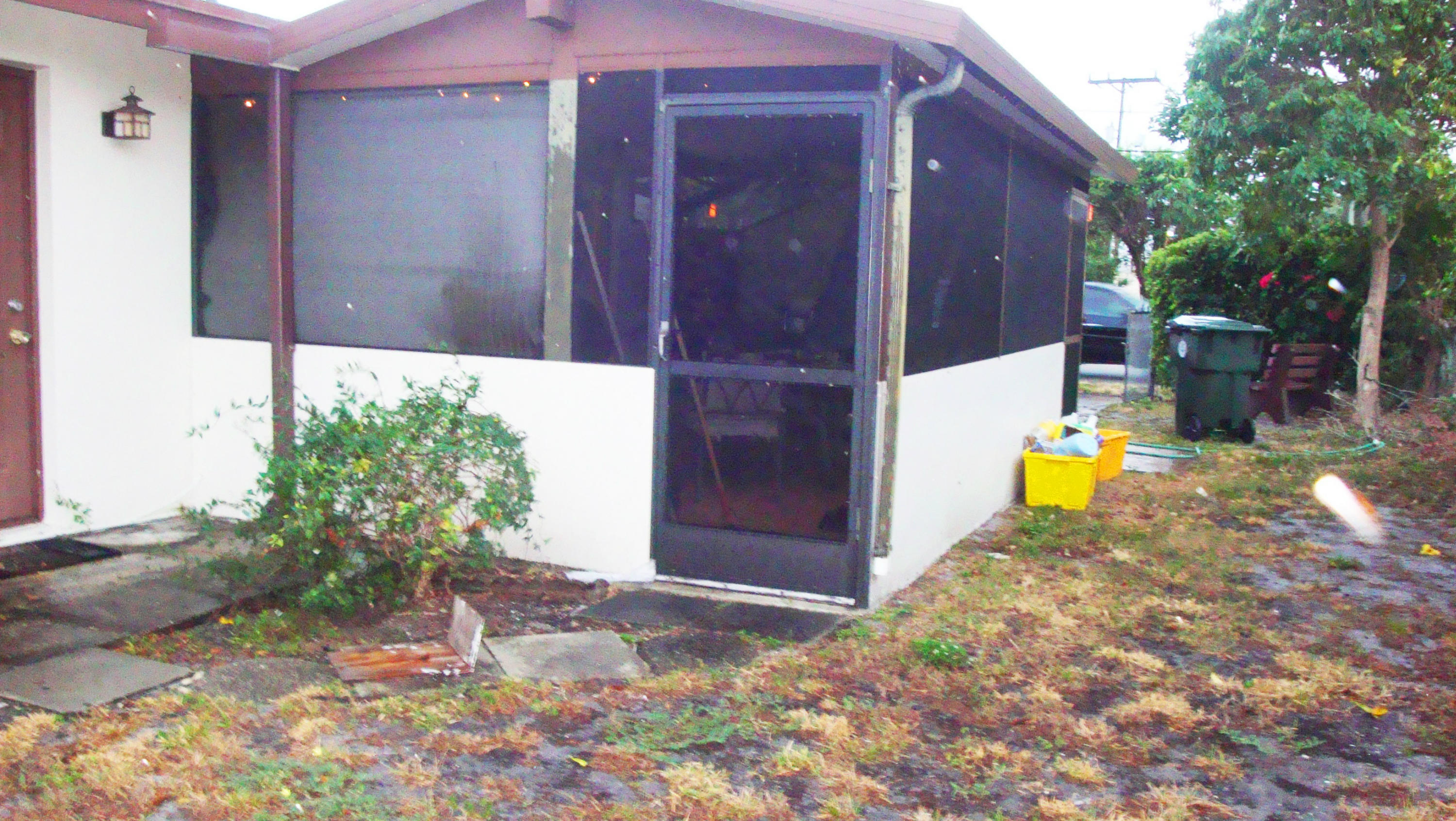 201 Newcastle Street Boca Raton, FL 33487 - Photo 22 of 35 Large Covered Patio!