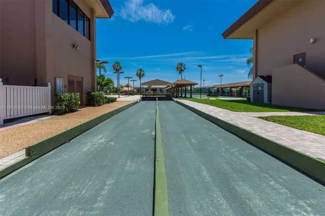 $1,850 | 13550 Southwest 6th Court, Unit 308A, Pembroke Pines, FL 33027