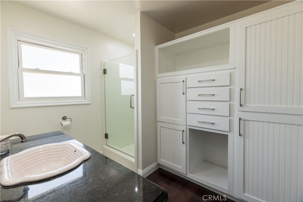 2157 Rural Place Costa Mesa, CA 92627 - Photo 13 of 19 Primary en suite