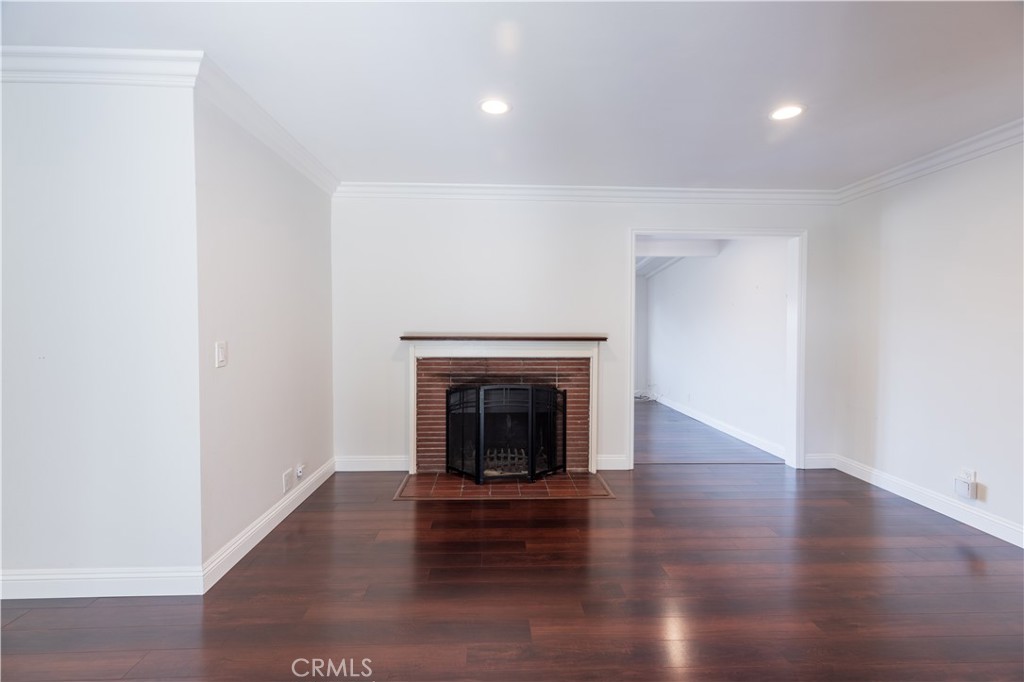 2157 Rural Place Costa Mesa, CA 92627 - Photo 3 of 19