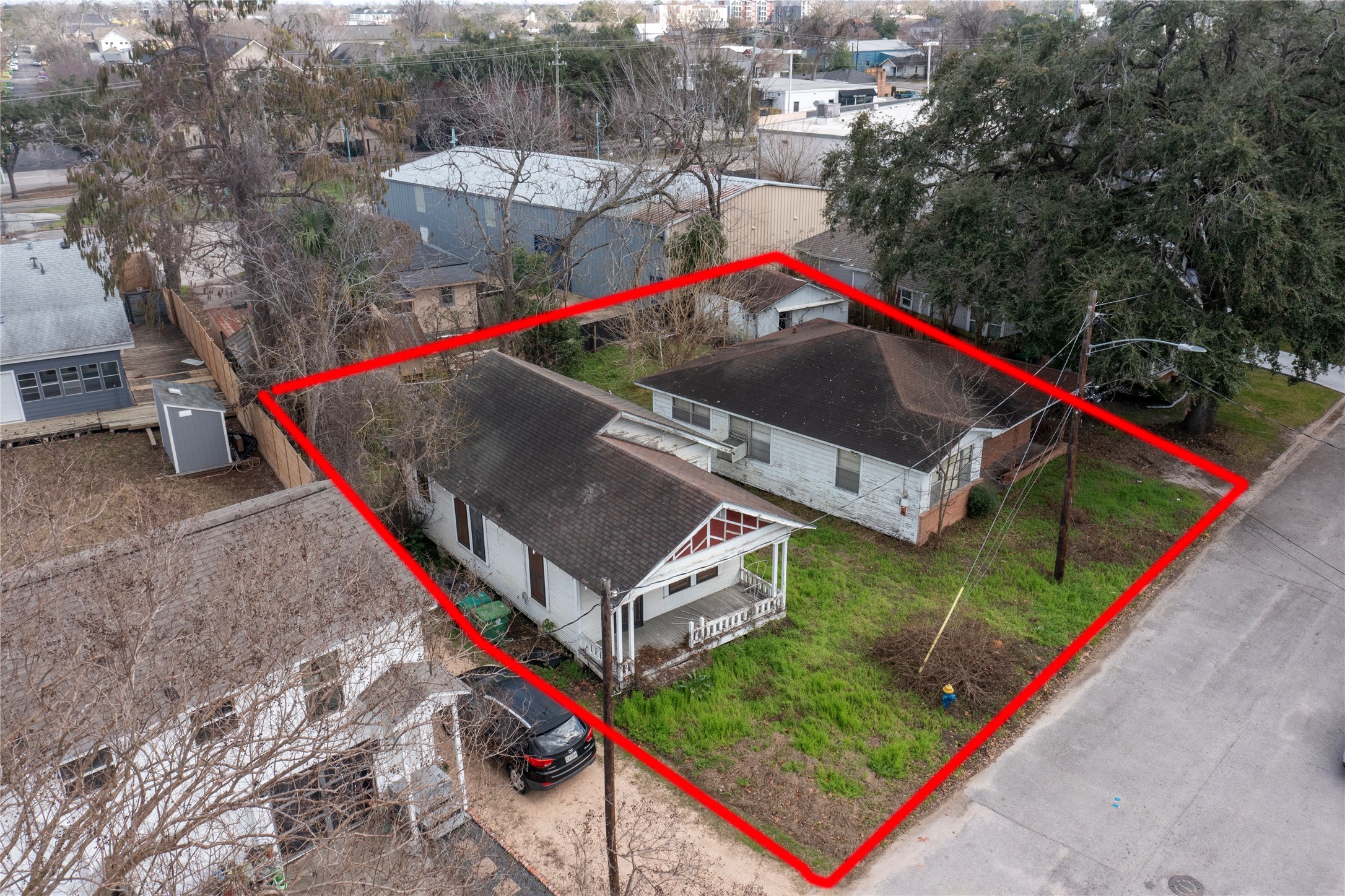 2014 Sheldon Street Houston, TX 77008 - Photo 1 of 12