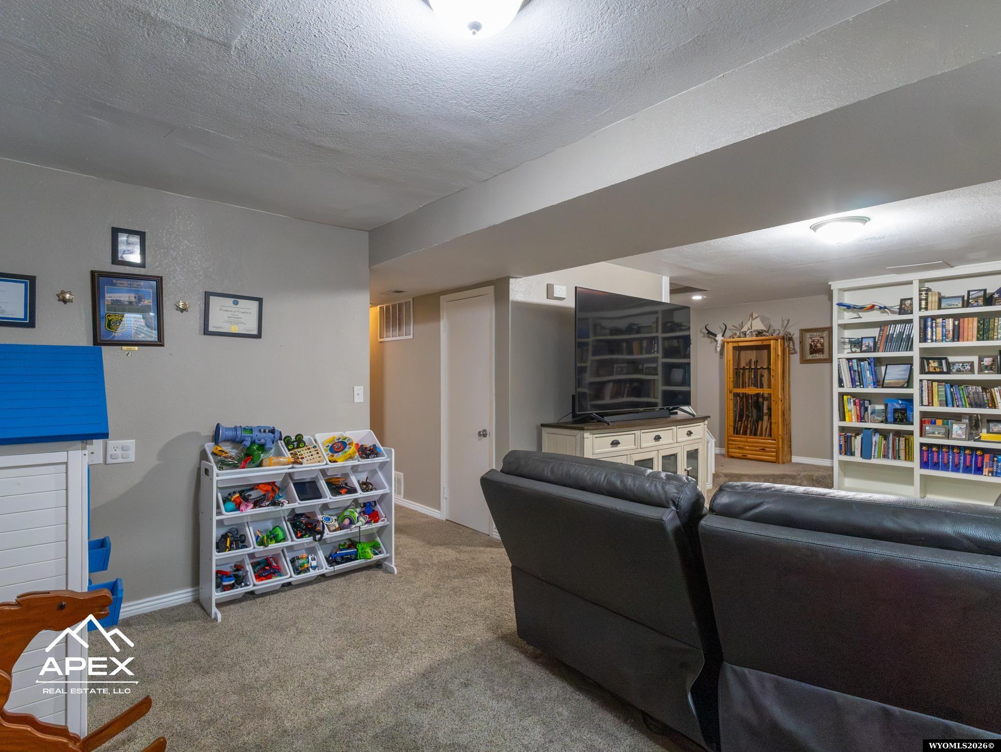 186 Wilderness Point Evanston, WY 82930 - Photo 28 of 40