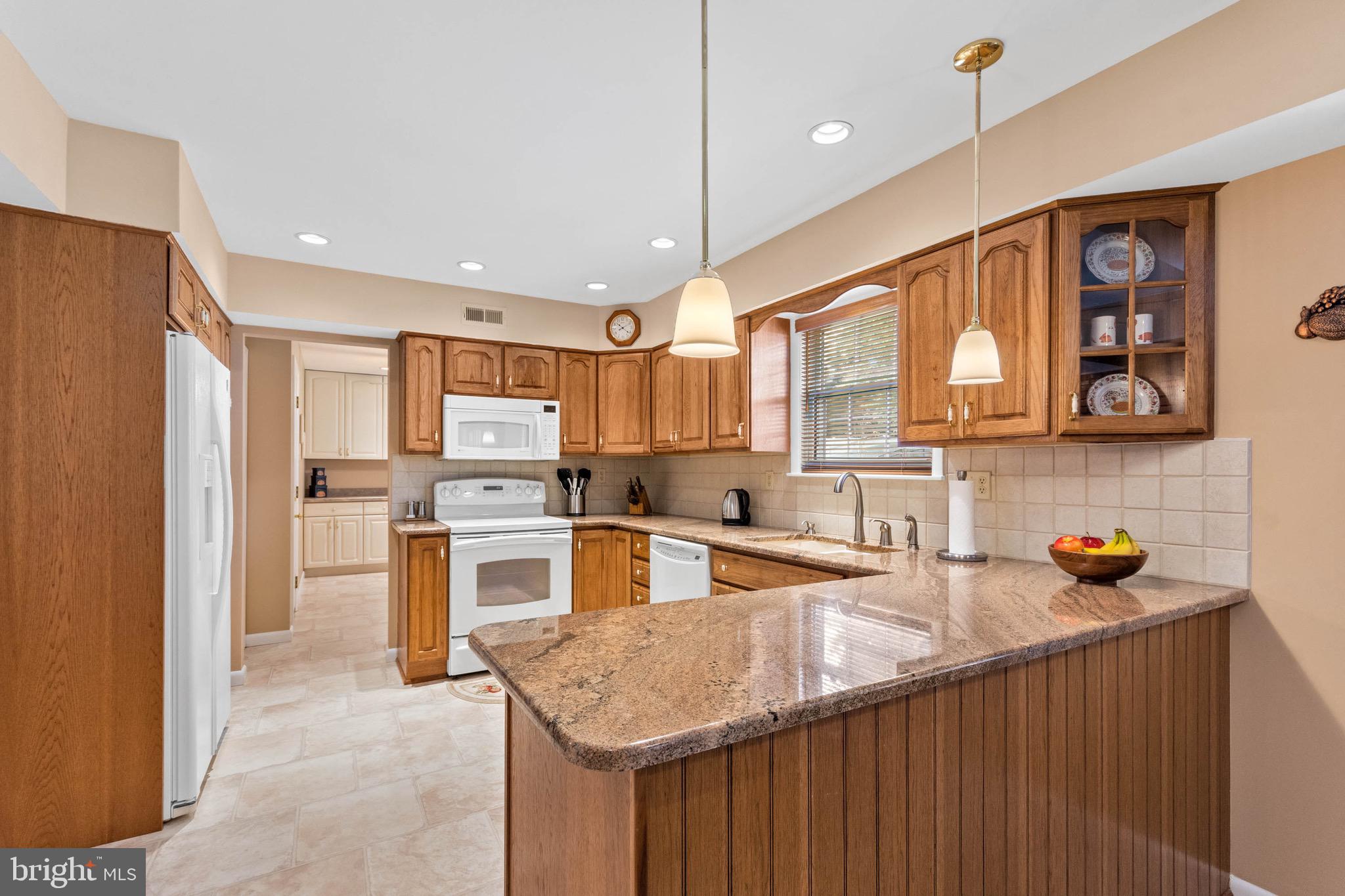 22 Freedom Road Sewell, NJ 08080 - Photo 14 of 38