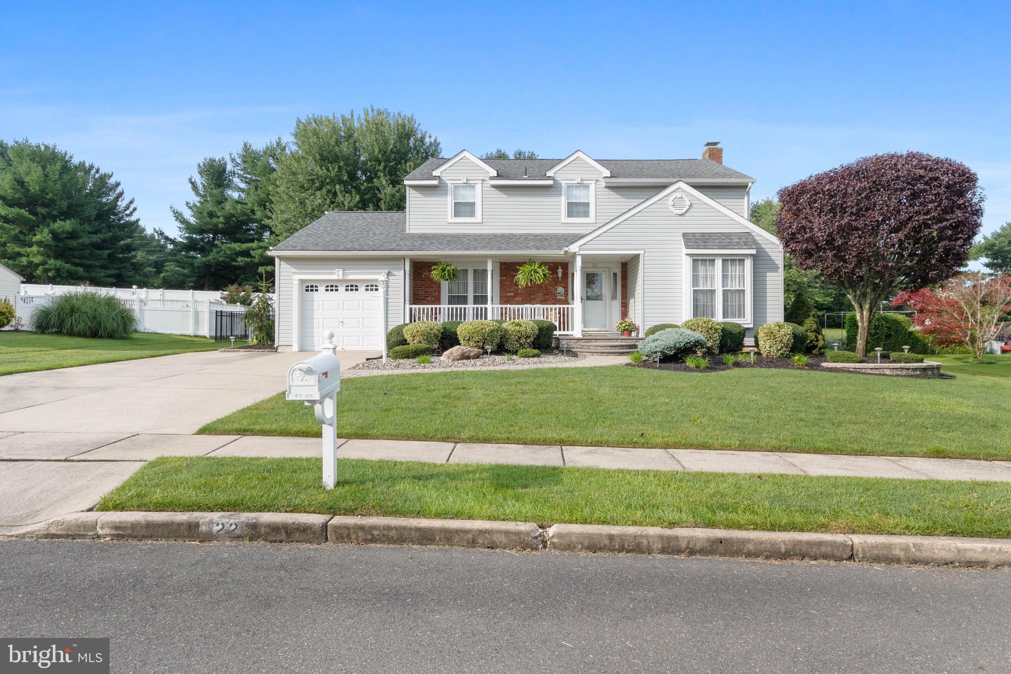 22 Freedom Road Sewell, NJ 08080 - Photo 2 of 38