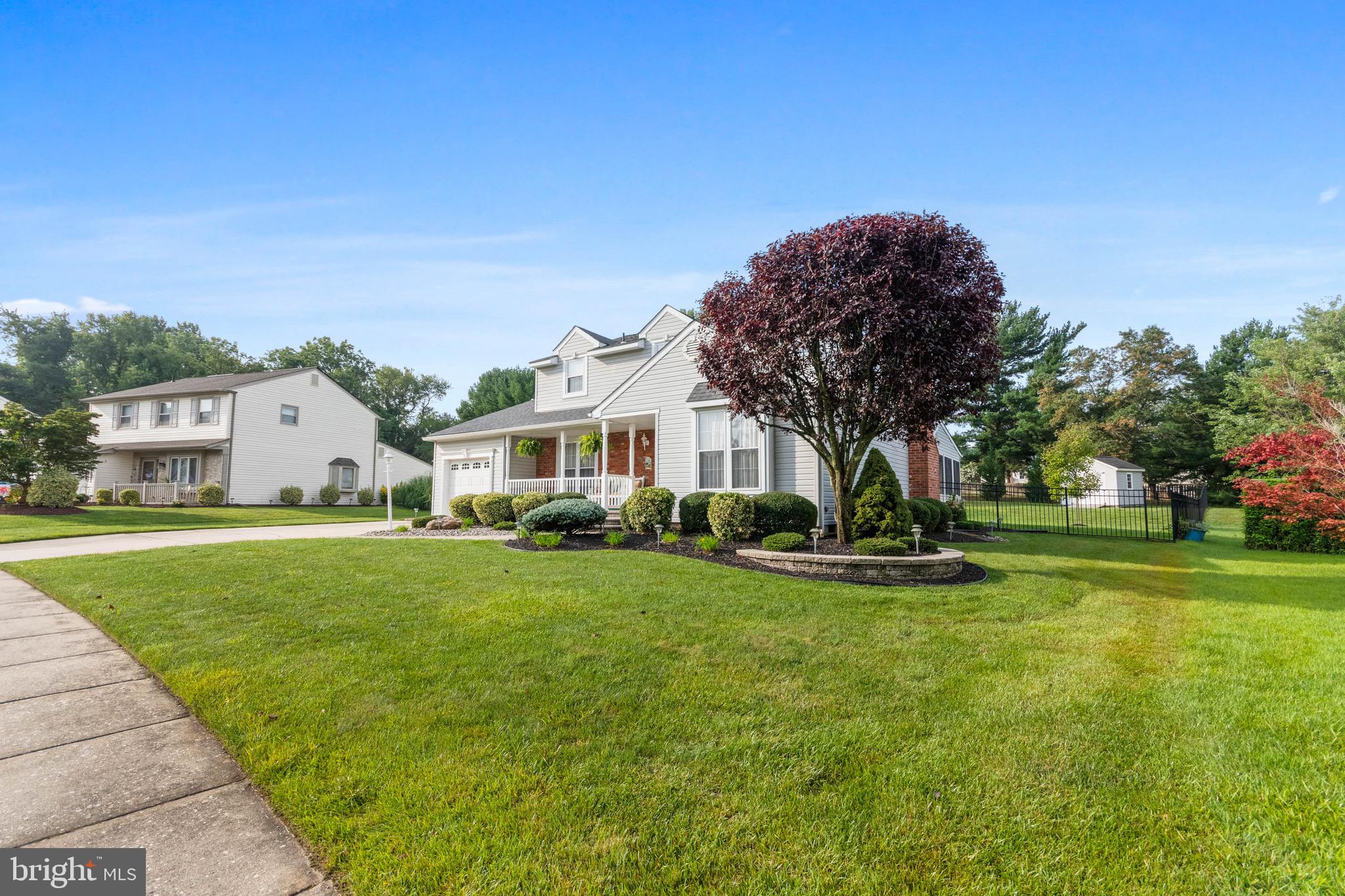 22 Freedom Road Sewell, NJ 08080 - Photo 3 of 38