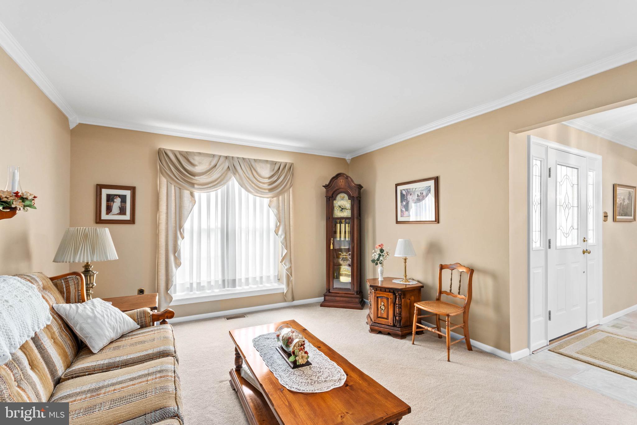 22 Freedom Road Sewell, NJ 08080 - Photo 8 of 38