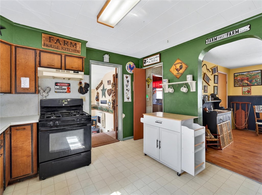 30 Elm Street Perry, NY 14530 - Photo 5 of 25