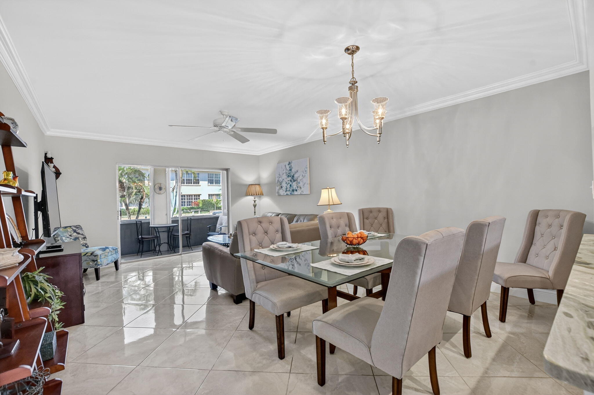250 Northeast 20th Street, Unit 1170 Boca Raton, FL 33431 - Photo 11 of 40 a view of a livingroom and dining room