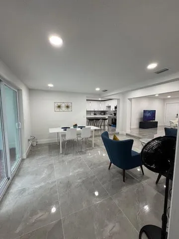 $790,000 | 632 Las Palmas Park, Boynton Beach, FL 33435