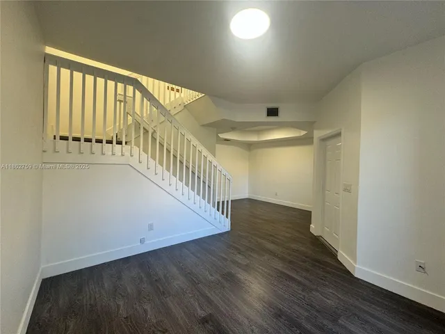 $2,600 | 5004 South Harbor Isles Drive, Unit 2402, Dania Beach, FL 33312