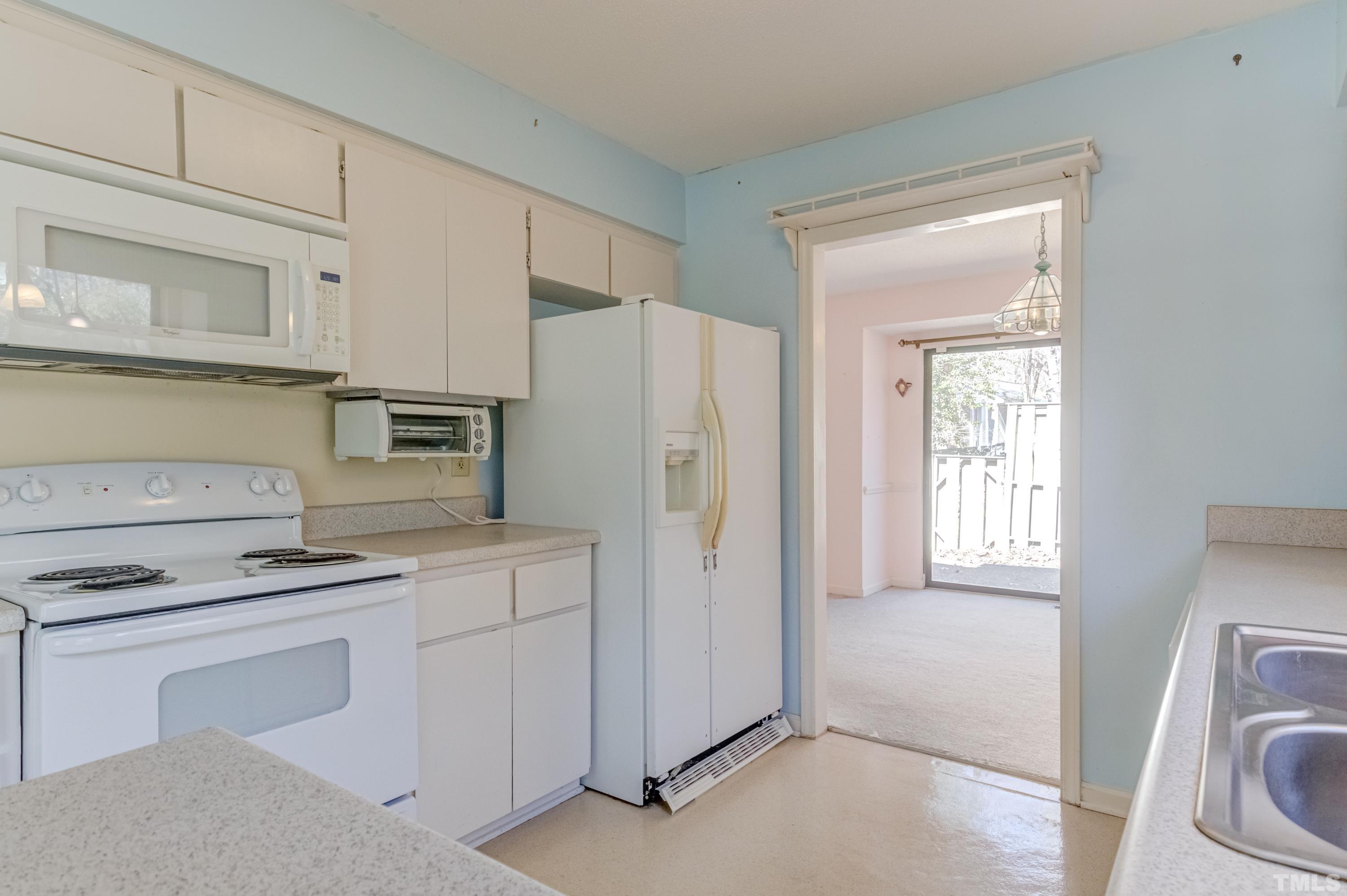 5869 Branchwood Road Raleigh, NC 27609 - Photo 23 of 35