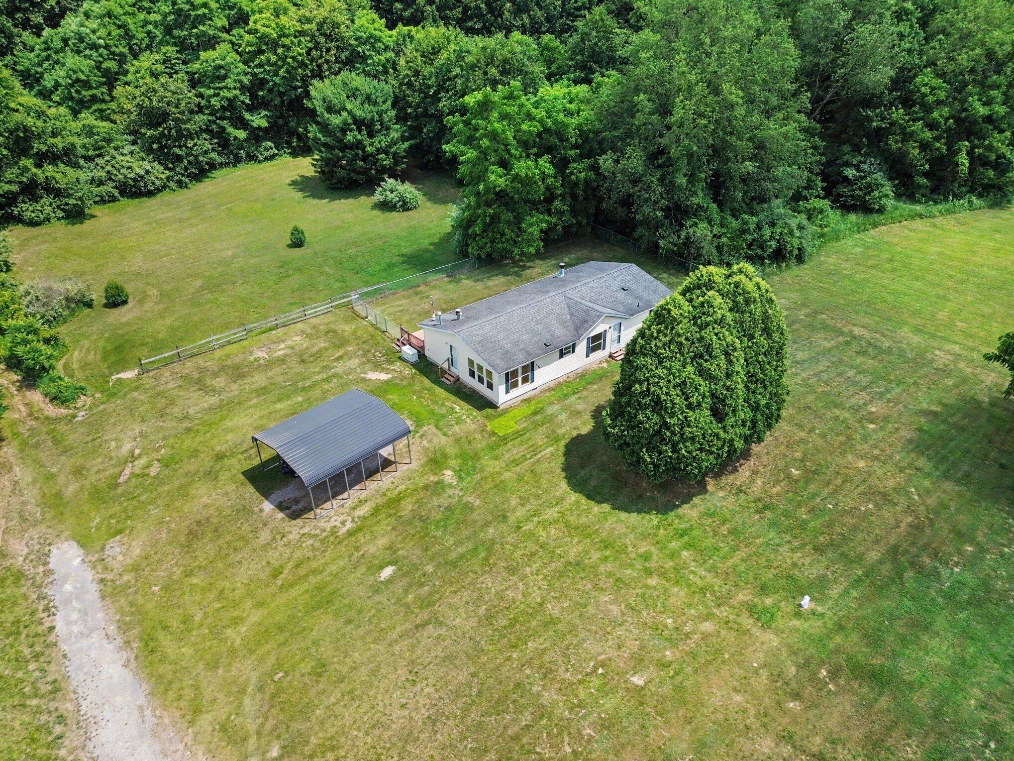 4794 Seymour Road Jackson, MI 49201 - Photo 42 of 48 039_file_3709