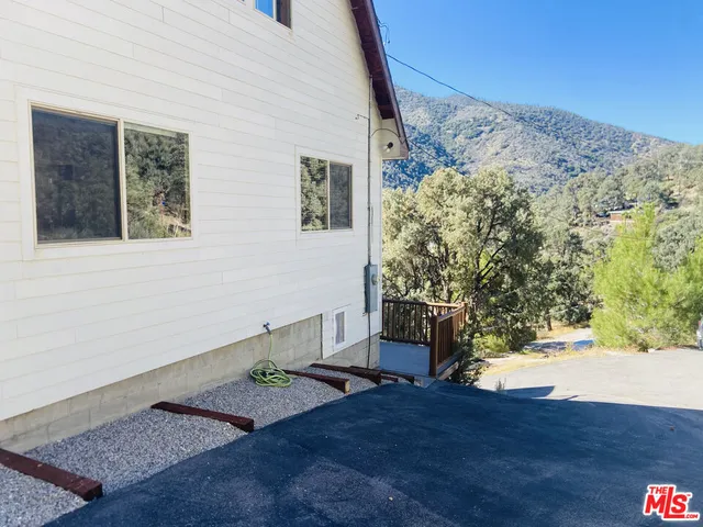 $494,000 | 3821 North End Drive, Frazier Park, CA 93225