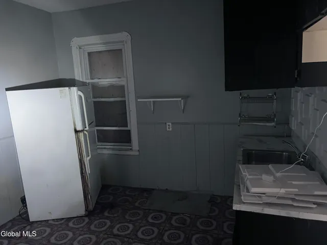 $65,000 | 1013 Delamont Avenue, Schenectady, NY 12307