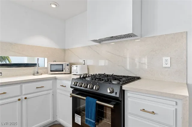 $3,900 | 2829 Via Florentine Street, Henderson, NV 89074