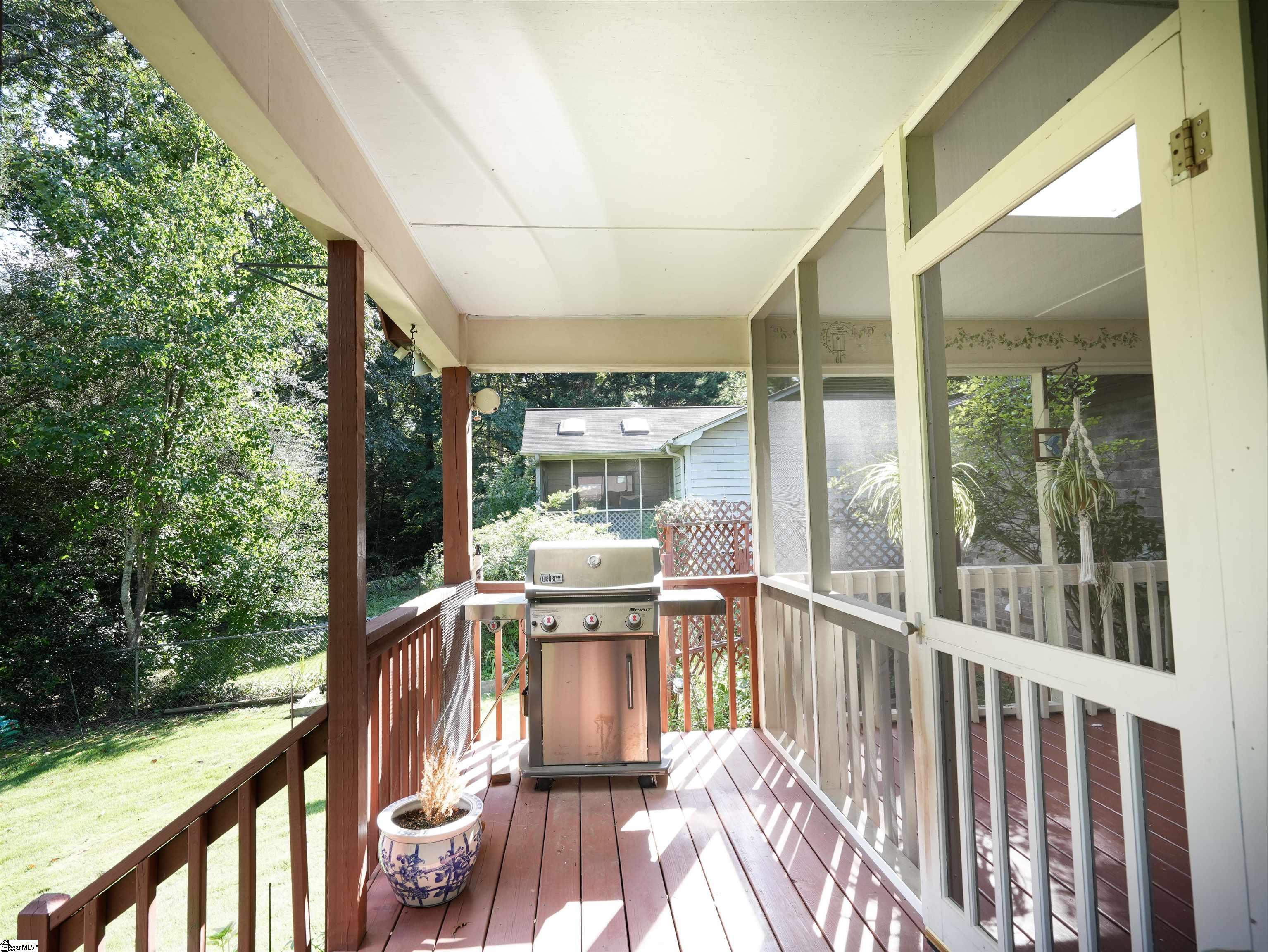 304 Hudson Farm Road Greer, SC 29650 - Photo 9 of 31 Gallery Image 9