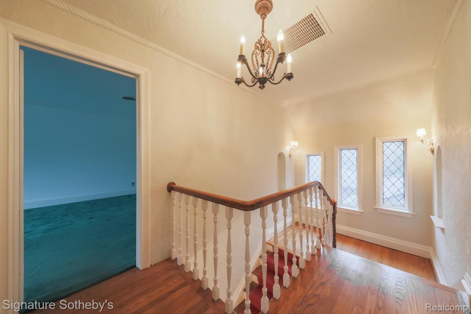491 Lincoln Road Grosse Pointe, MI 48230 - Photo 22 of 45 491 Lincoln Rd Grosse Pointe-large-024-018-untitled 24 of 45-1500x1000-72dpi.jpg
