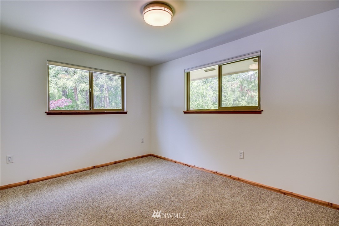 2995 Taylor Road Oak Harbor, WA 98277 - Photo 18 of 25 Gallery Image 18
