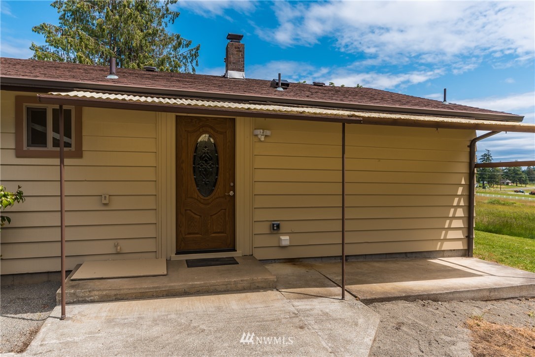 2995 Taylor Road Oak Harbor, WA 98277 - Photo 5 of 25 Gallery Image 5
