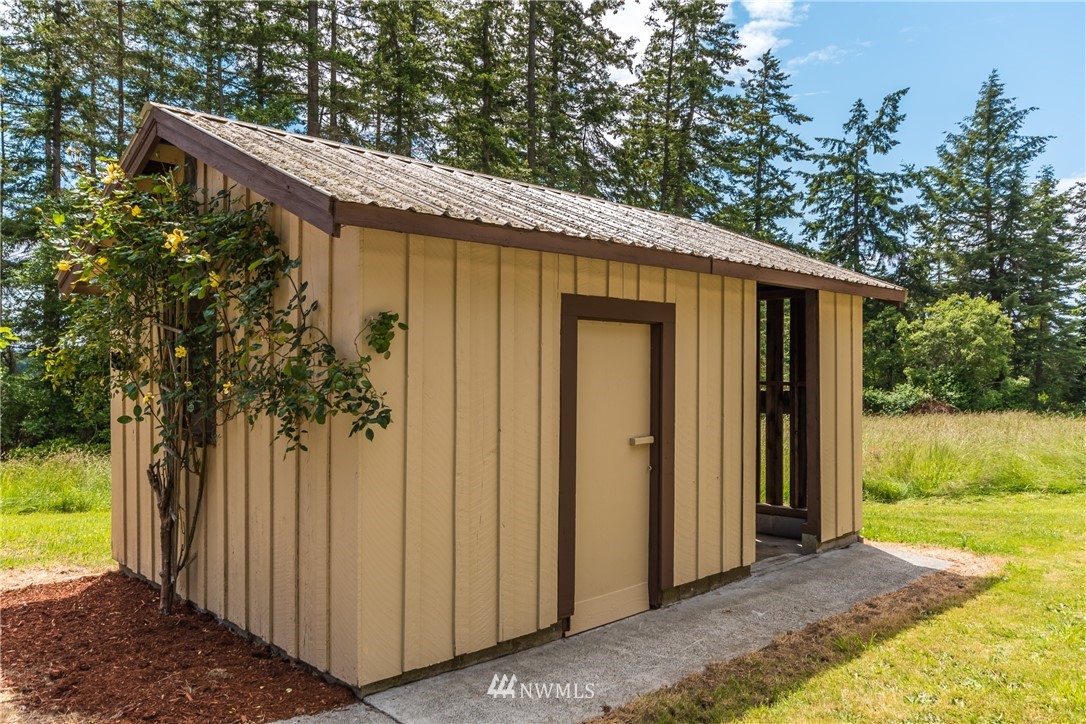 2995 Taylor Road Oak Harbor, WA 98277 - Photo 7 of 25 Gallery Image 7