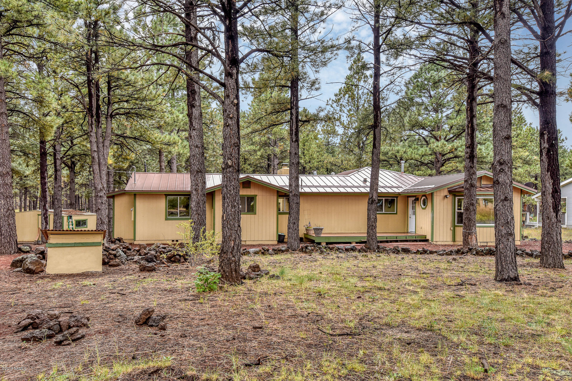 13372 Kings Deer Road Parks, AZ 86018 - Photo 1 of 34 13372 E Kings Deer Rd-003