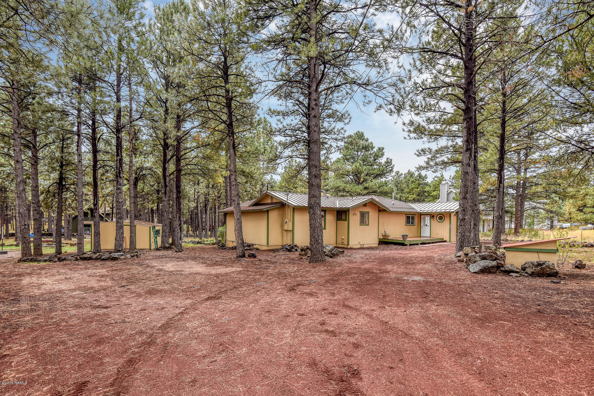 13372 Kings Deer Road Parks, AZ 86018 - Photo 3 of 34 13372 E Kings Deer Rd-004