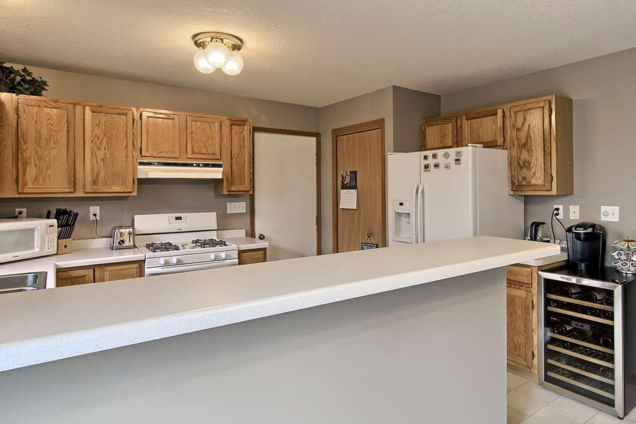 4744 Ridge Lane Kewadin, MI 49648 - Photo 22 of 41 1857991-23.JPG
