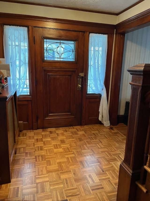 43 Loring Road Winthrop, MA 02152 - Photo 5 of 21