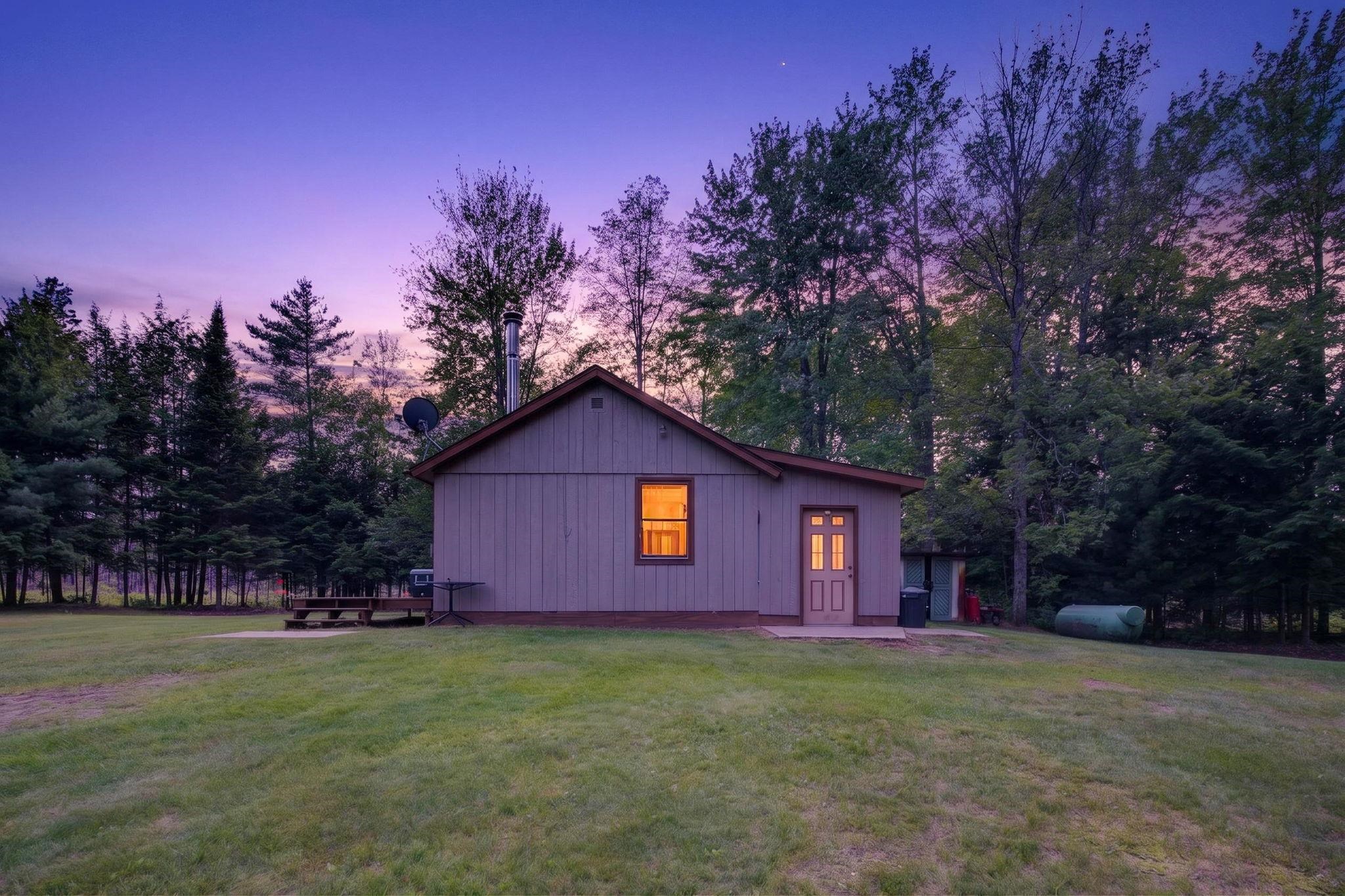 W4220 Number 7 Road Menominee, MI 49858 - Photo 9 of 54